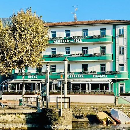 Albergo Del Sole Porto Valtravaglia Bagian luar foto